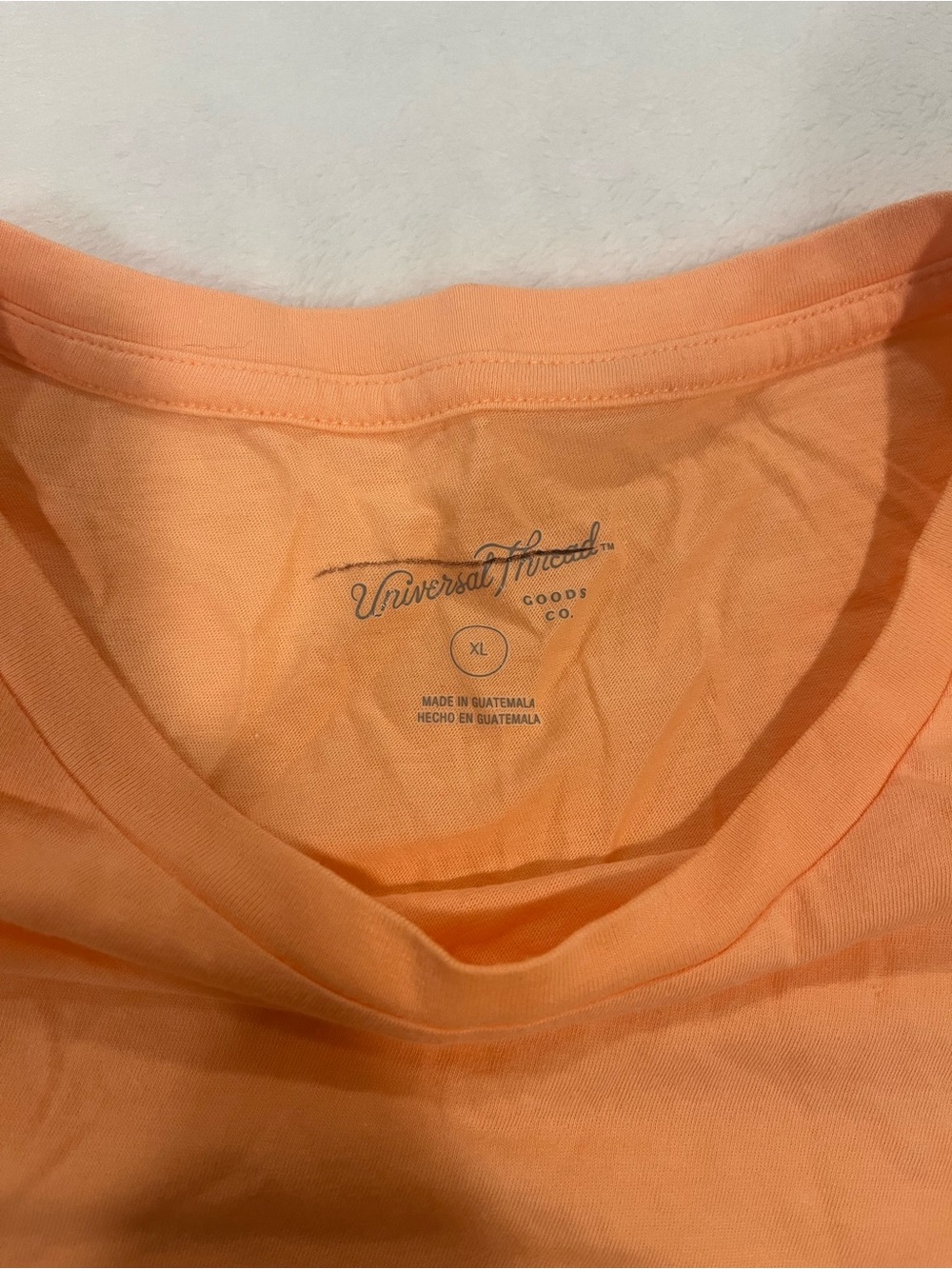Universal Thread Solid Peach Crewneck Tee - XL - Picture 5 of 7